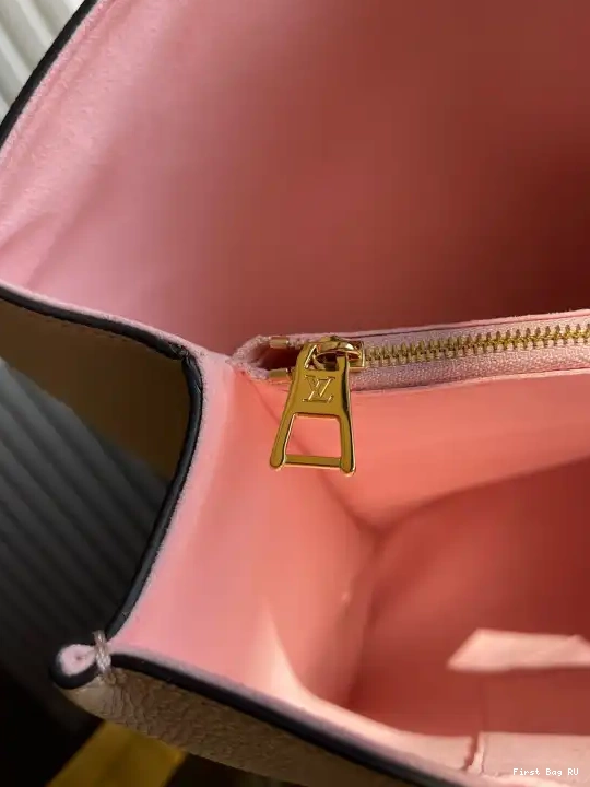 Firstbag ru VUITTON LOCKME LOUIS SHOPPER 0630
